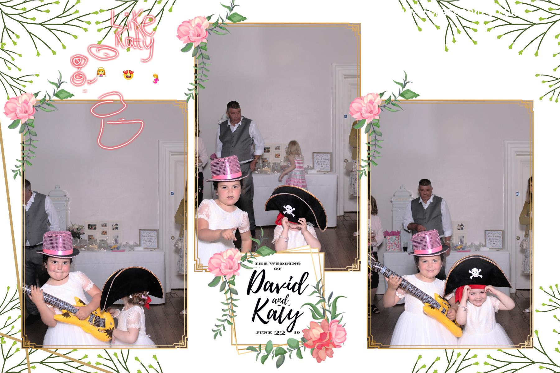Katy and Dave | View more photos from the event at gallery.blissbooth.co.uk/u/BlissBooth/Katy-and-Dave